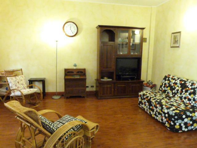 Asti Lovely Apartment エクステリア 写真